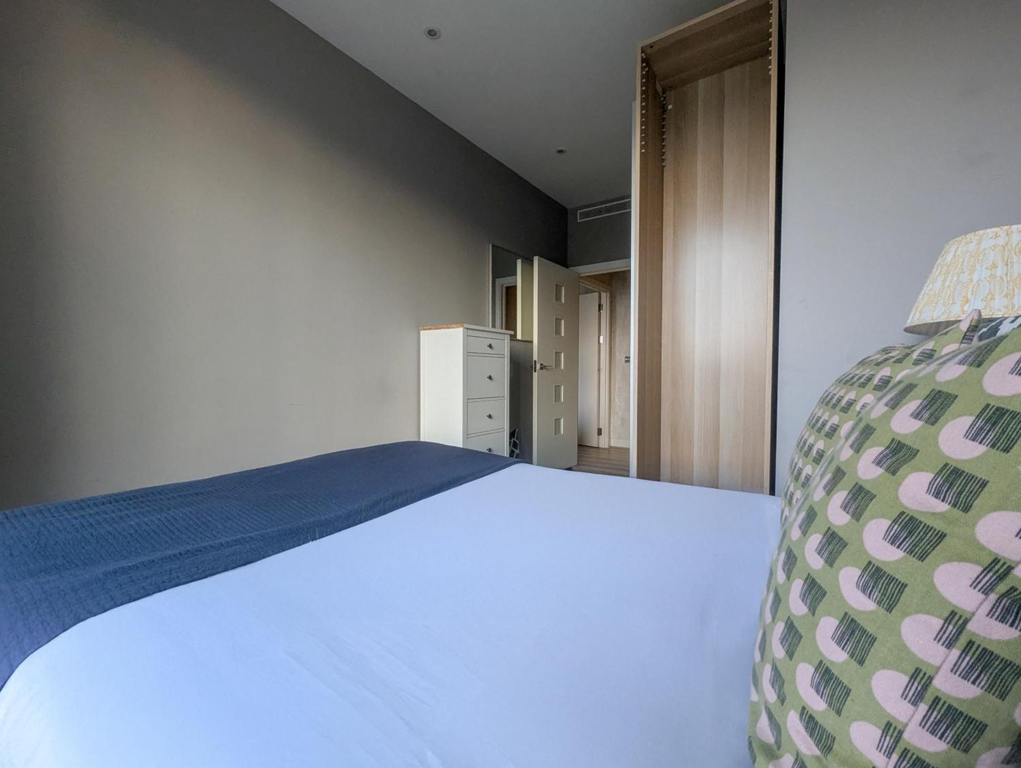 Estatesmen Chelsea Bridge Flat Apartment *